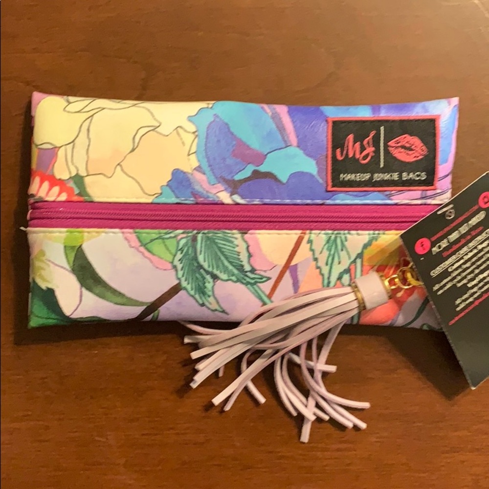 Makeup Junkie Bag